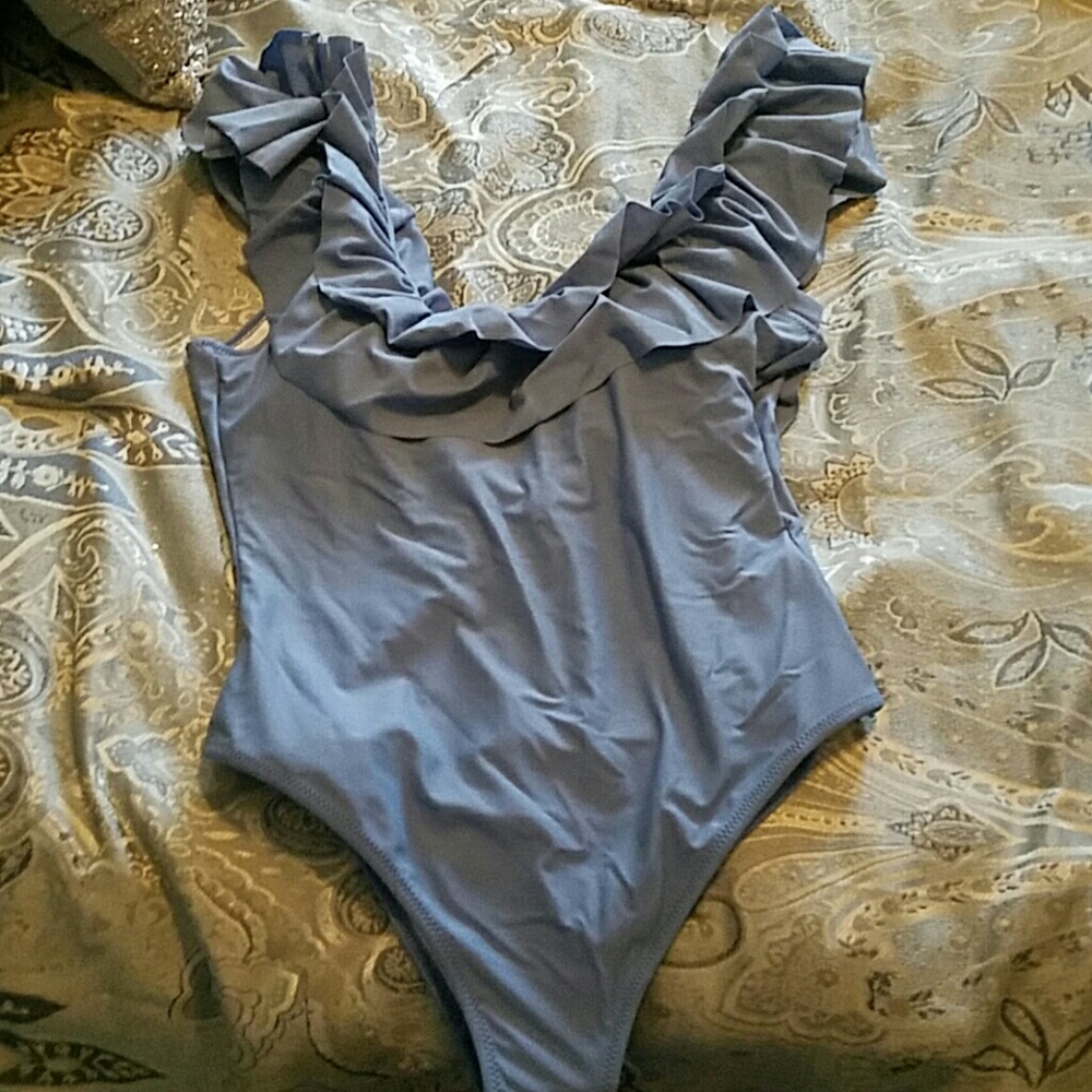 Cupshe swimsuit